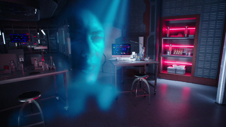 Apple iMac Computer in DC’s Legends of Tomorrow S07E03 wvrdr_error_100 not found (2021)