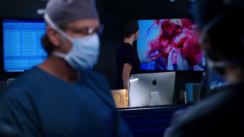Apple iMac Computers in Chicago Med S07E05 Change Is a Tough Pill to Swallow (3)