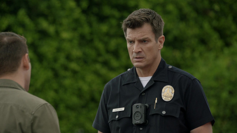 Axon Bodycams (Video Cameras) in The Rookie S04E04 Red Hot (2)
