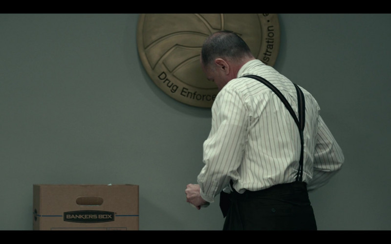 Bankers Box in Dopesick S01E03 The 5th Vital Sign (2021)