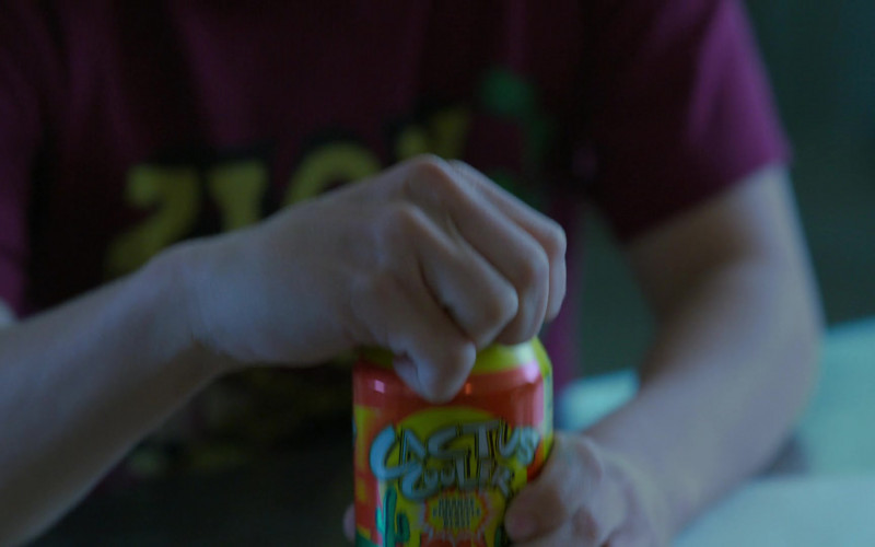 Cactus Cooler Soda Drink in On My Block S04E08 Chapter Thirty-Six (2021)