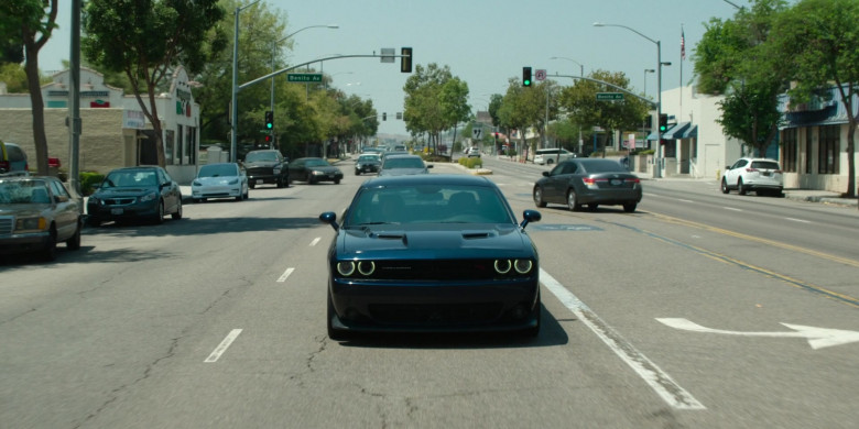 Dodge Challenger Car in Truth Be Told S02E10 Last Exit…Oakland (2021)