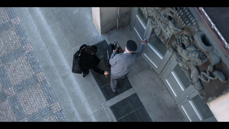 Dolce & Gabbana Fashion Company Shopping Bag in Army of Thieves (1)