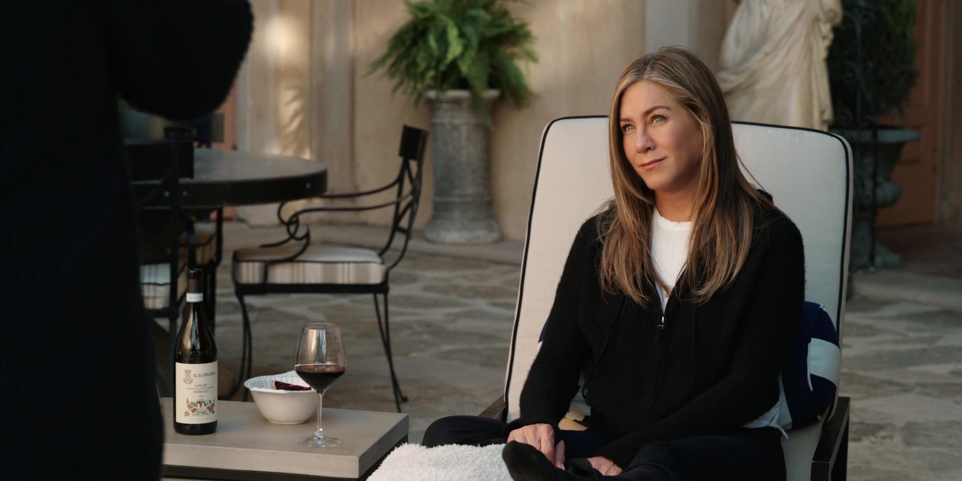 . Vajra Langhe Nebbiolo Wine Enjoyed By Jennifer Aniston As Alex Levy  And Steve Carell As Mitch Kessler In The Morning Show S02E07 