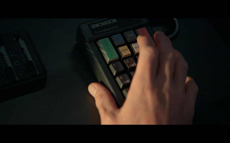 Genovation ControlPad CP24 in The Guilty (2021)