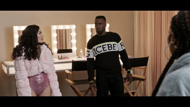 Iceberg Men's Sweater of Taylor Sele as Eric Jones in Queens S01E02 TV Show (2)