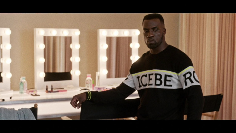 Iceberg Men's Sweater of Taylor Sele as Eric Jones in Queens S01E02 TV Show (3)