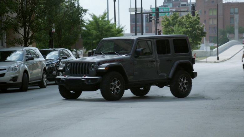 Jeep Wrangler Rubicon Car in Chicago P.D. S09E03 The One Next to Me (2021)