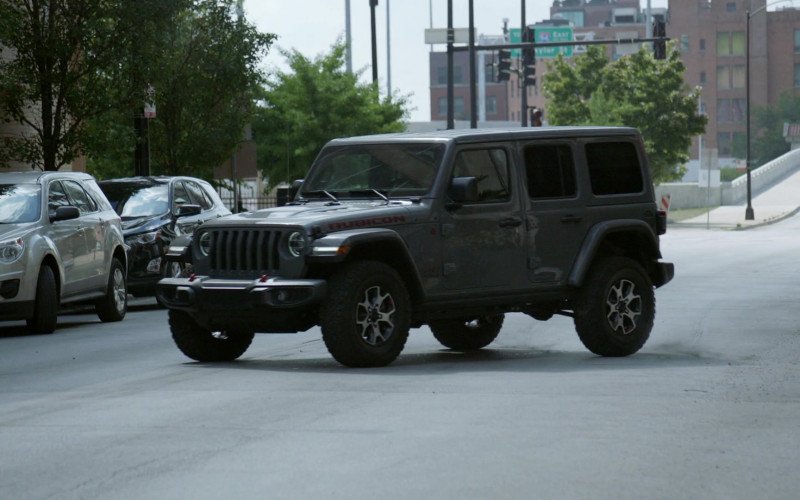 Jeep Wrangler Rubicon Car in Chicago P.D. S09E03 The One Next to Me (2021)