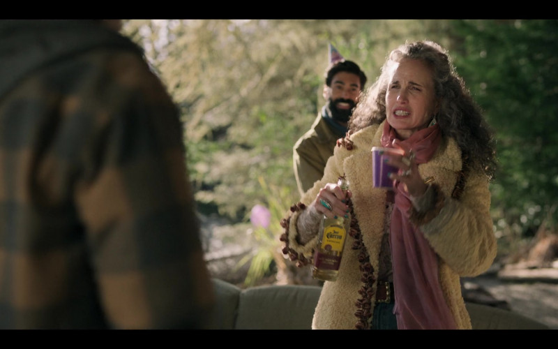 Jose Cuervo Tequila Enjoyed by Andie MacDowell as Paula in Maid S01E06 TV Show (2)