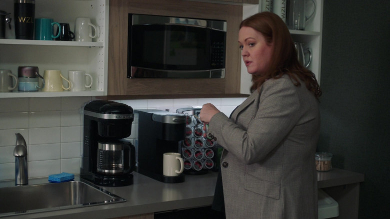 KitchenAid Coffee Maker in A Million Little Things S04E04 Pinocchio (2021)