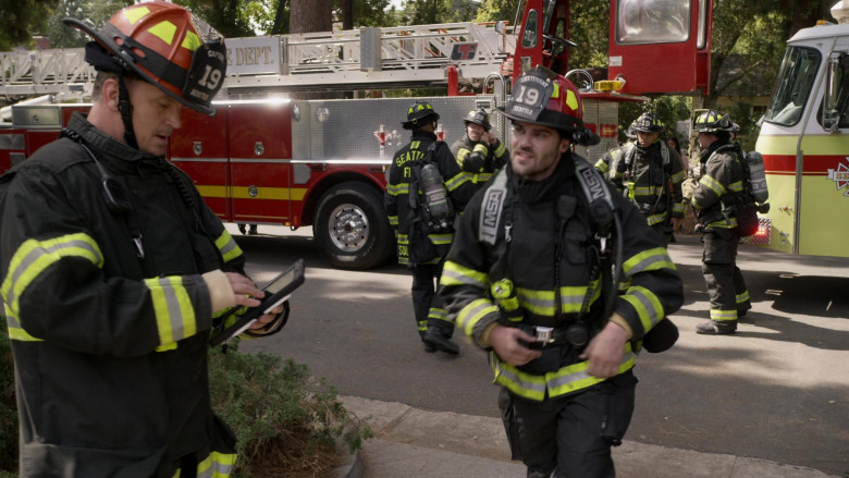 MSA Safety Self Contained Breathing Apparatus (SCBA) in Station 19 S05E02 Can’t Feel My Face (1)