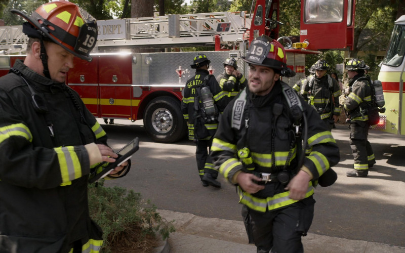 MSA Safety Self Contained Breathing Apparatus (SCBA) in Station 19 S05E02 Can’t Feel My Face (1)