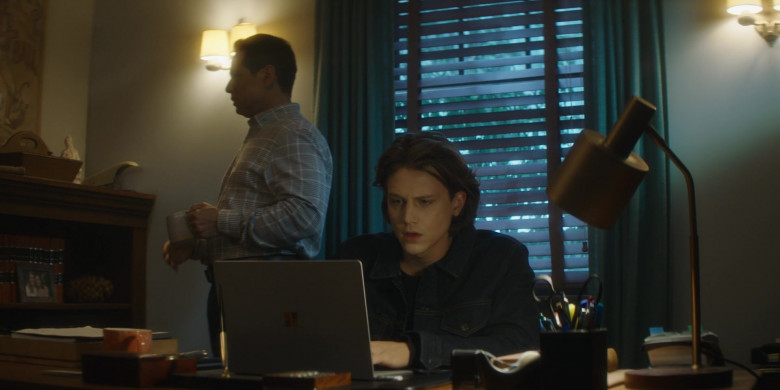 Microsoft Surface Laptop of Alex Saxon as Ace in Nancy Drew S03E04 The Demon of Piper Beach (2021)