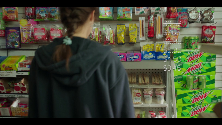 Mtn Dew Soda in Maid S01E01 Dollar Store (2021)