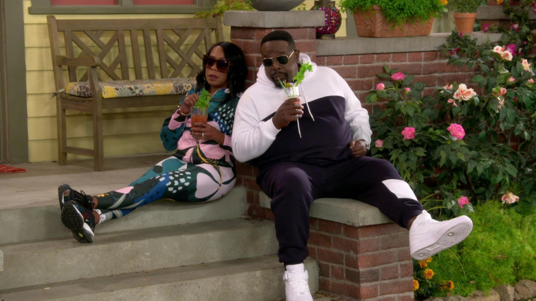 Nike Air Force All-White High Top Sneakers of Cedric the Entertainer as Calvin Butler in The Neighborhood S04E05 W