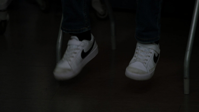 Nike Boys' Sneakers in Chicago Med S07E05 Change Is a Tough Pill to Swallow (2021)