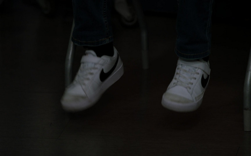 Nike Boys' Sneakers in Chicago Med S07E05 Change Is a Tough Pill to Swallow (2021)