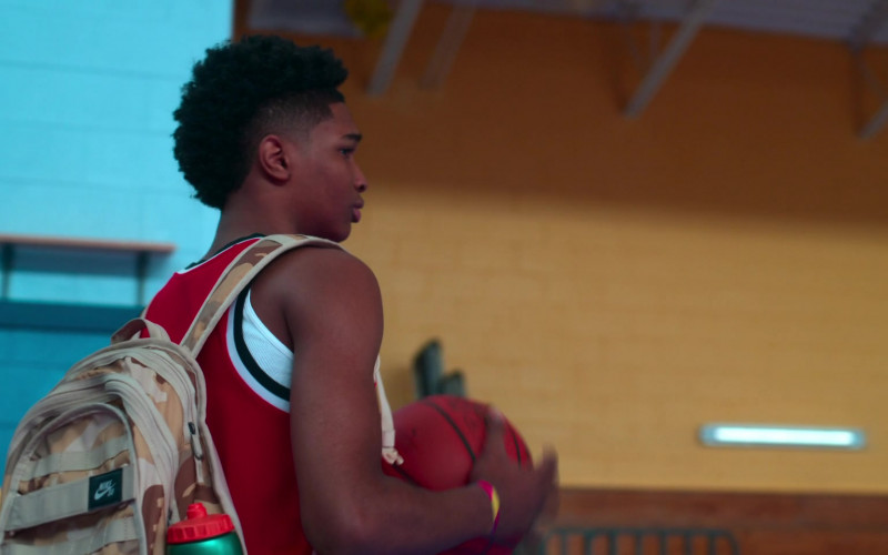 Nike Camo Backpack in Swagger S01E01 NBA (2021)