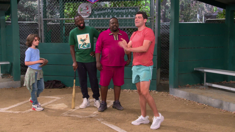 Nike Men’s Sneakers of Max Greenfield as Dave Johnson in The Neighborhood S04E03 Welcome to the Sister From Another Mister (2021)