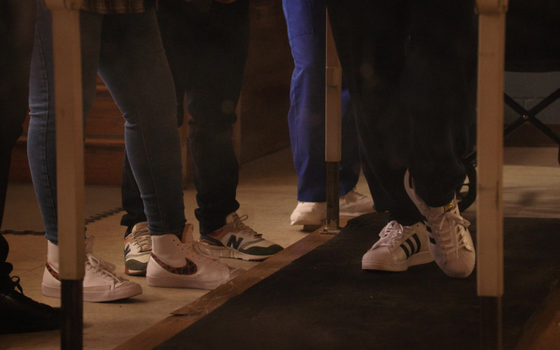Nike Shoes, New Balance Trainers and Adidas Sneakers in The Last O.G. S04E01 Staying Alive (2021)