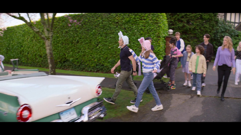 Nike Sneakers Worn by Actors in The Baby-Sitters Club S02E08 Kristy and the Baby Parade (2)
