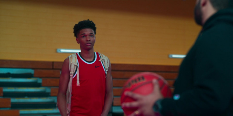 Nike T-Shirts in Swagger S01E01 NBA (4)