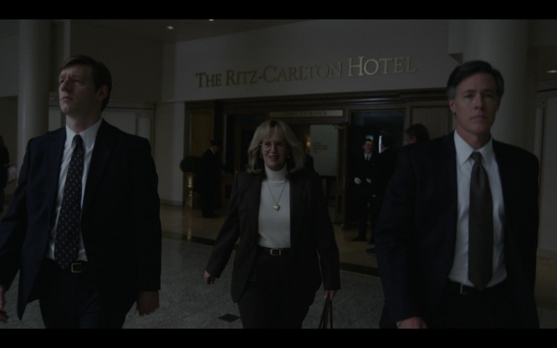 The Ritz-Carlton Hotel in American Crime Story S03E06 "Man Handled" (2021)
