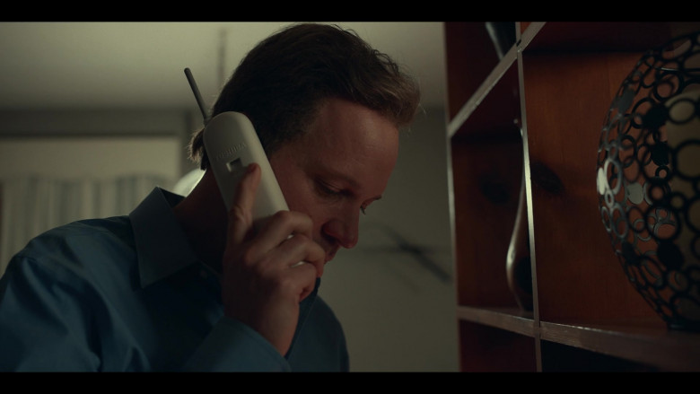 Toshiba Phone in Dopesick S01E05 The Whistleblower (2021)