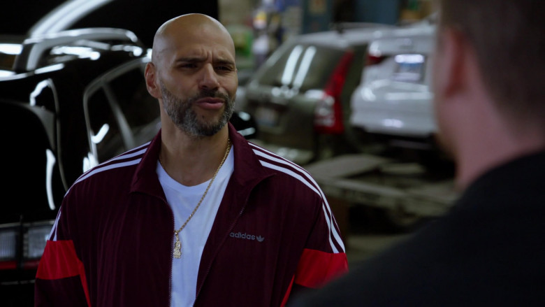 Adidas Men’s Track Jacket in Chicago P.D. S09E07 Trust Me (2021)