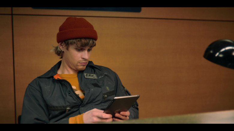 Apple iPad Tablet of Fletcher Donovan as Eric in Love Hard (2021)