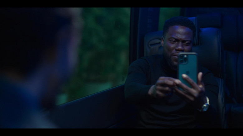 Apple iPhone Smartphone Used by Kevin Hart as Kid in True Story S01E05 Chapter 5 Hard Feelings (2021)