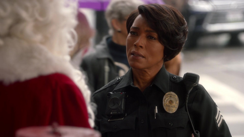 Axon Bodycam of Angela Bassett as Athena Grant in 9-1-1 S05E09 Past Is Prologue (2021)