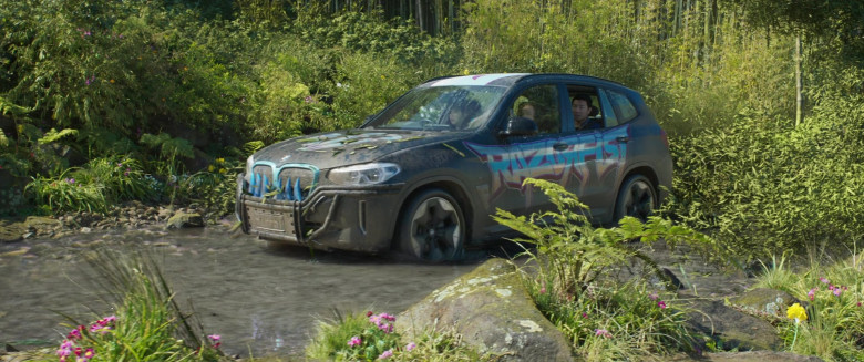 BMW iX3 Car in Shang-Chi and the Legend of the Ten Rings 2021 Movie (2)