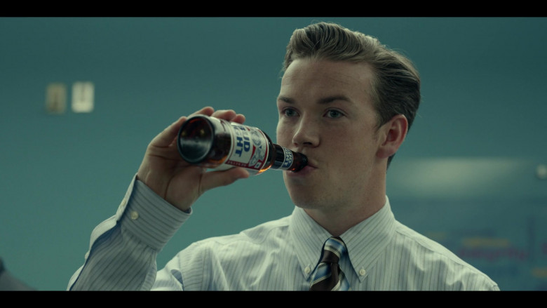 Bud Light Beer Enjoyed by Will Poulter as Billy Cutler in Dopesick S01E08 The People vs. Purdue Pharma (1)