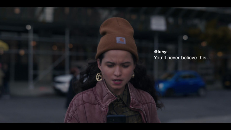 Carhartt Beanie in Gossip Girl S01E07 Once Upon a Time in the Upper West (2021)