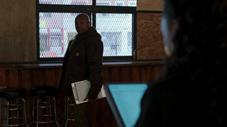 Carhartt Men's Jacket in Power Book II Ghost S02E02 Selfless Acts (2021)