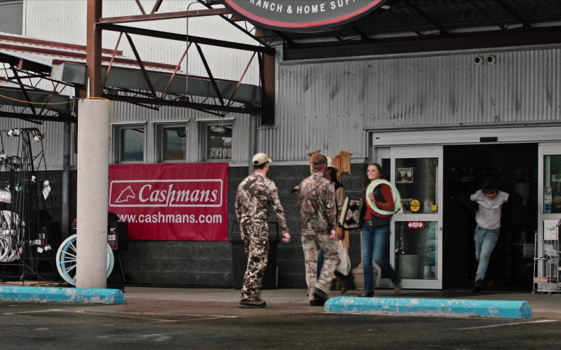 Cashman’s Horse Equipment Outlet & Drive Thru Feed Store in Yellowstone S04E03 Going Back to Cali (2021)