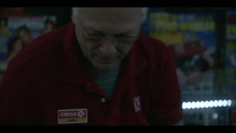 Circle K in American Crime Story S03E10 The Wilderness (2021)