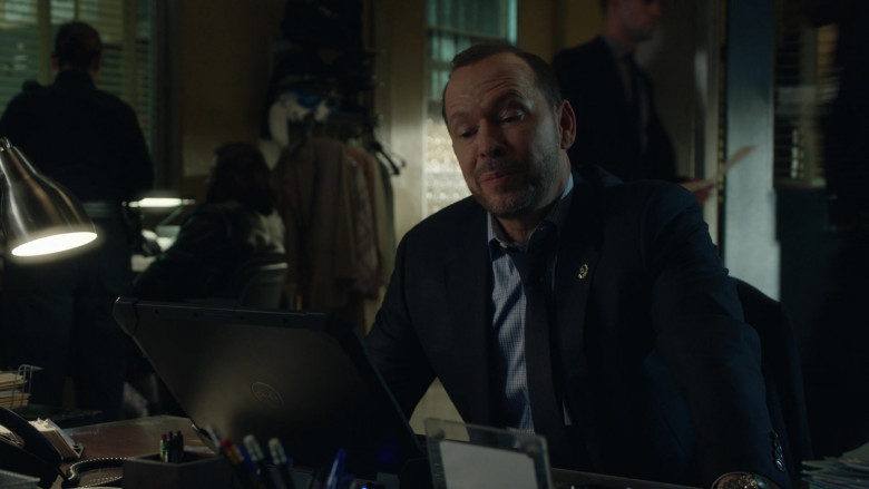 Dell Laptop Computers in Blue Bloods S12E07 USA Today (3)