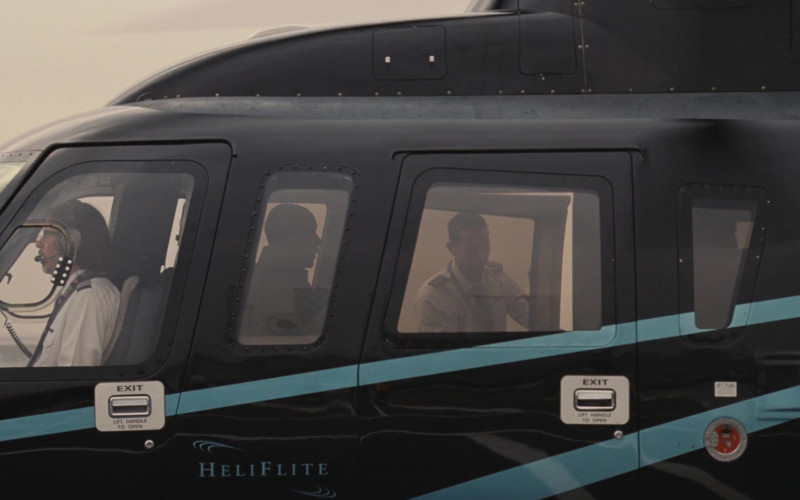 HeliFlite Helicopter Charter in Succession S03E04 Lion in the Meadow (1)