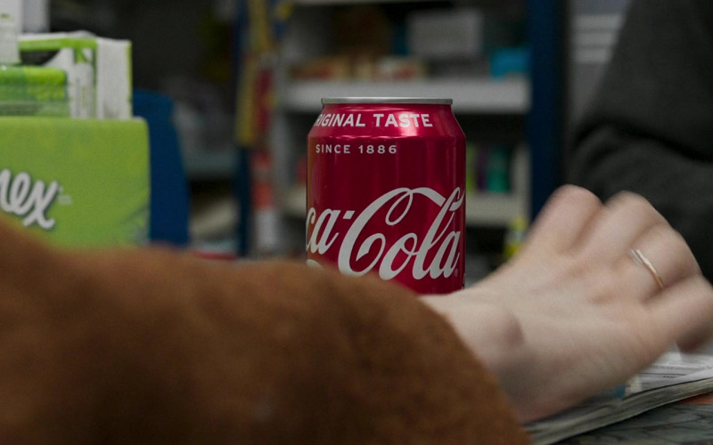 Kleenex Tissues and Coca-Cola Can in Last Night in Soho (2021)