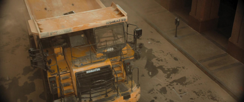 Komatsu HD465 Rigid Dump Truck Driven by Tom Hanks in Finch 2021 Movie (4)