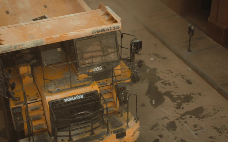 Komatsu HD465 Rigid Dump Truck Driven by Tom Hanks in Finch 2021 Movie (4)