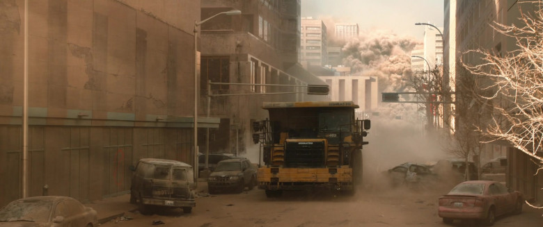 Komatsu HD465 Rigid Dump Truck Driven by Tom Hanks in Finch 2021 Movie (6)