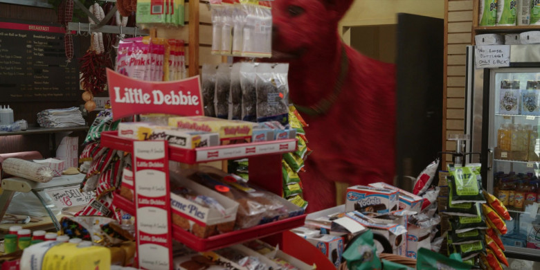 Little Debbie, Drake's Yodels Devil's Food Cakes, UTZ Snacks, Snapple Drinks in Clifford the Big Red Dog (2021)