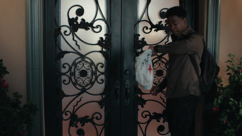 Macy’s Store Bag Held by Dexter Darden as Devante Young in Saved by the Bell S02E04 The Substitute (2021)