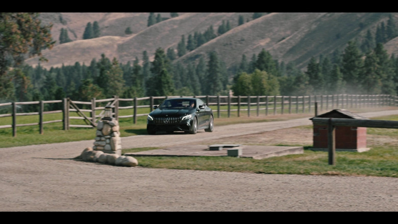 Mercedes-AMG S63 Coupe Sports Car in Yellowstone S04E02 Phantom Pain (2)