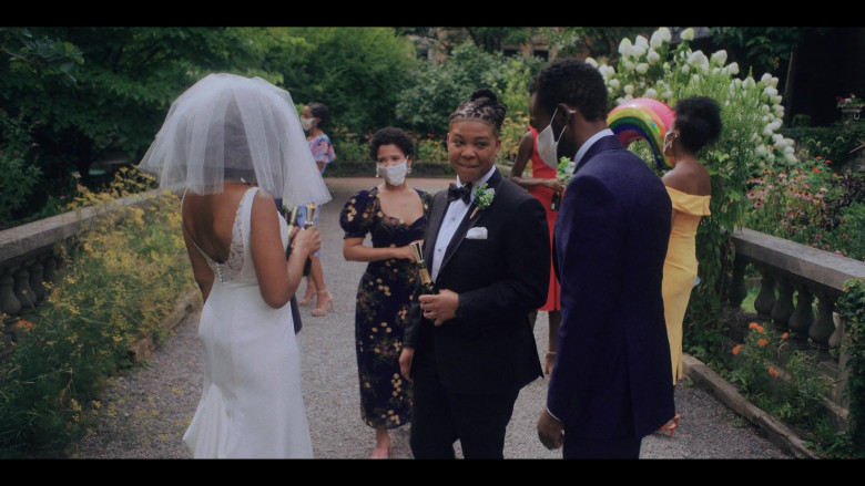 Moet & Chandon Miniature Champagne with Moet Branded Champagne Sippers in Love Life S02E09 (1)