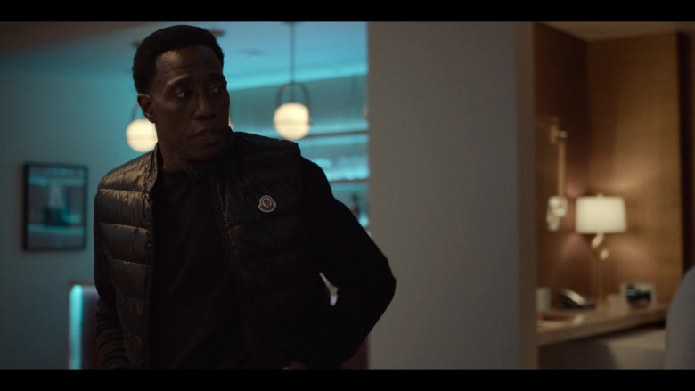 Moncler Puffer Vest of Wesley Snipes as Carlton in True Story S01E01 Chapter 1 The King of Comedy (1)